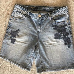 Simply Vera Vera Wang Mid Rise Shorts